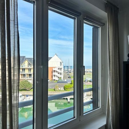 La Marina-Studio, Vue Mer Avec Balneo Deauville Eksteriør bilde